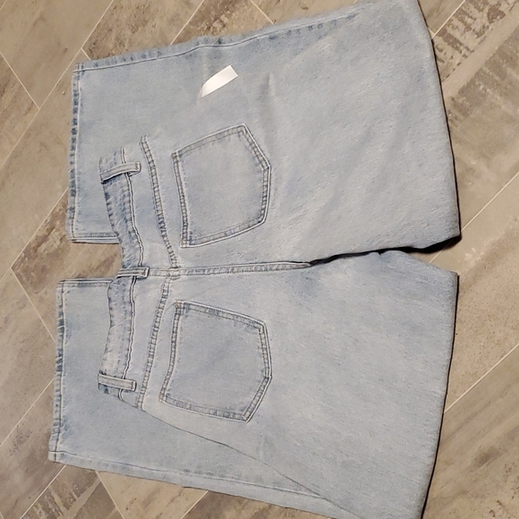 NWT Skinny Fries Super High Rise Wide Leg Light Wash Jeans - Picture 7 of 7